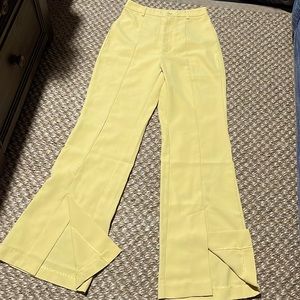 SHEIN condition new with not tag . Xs